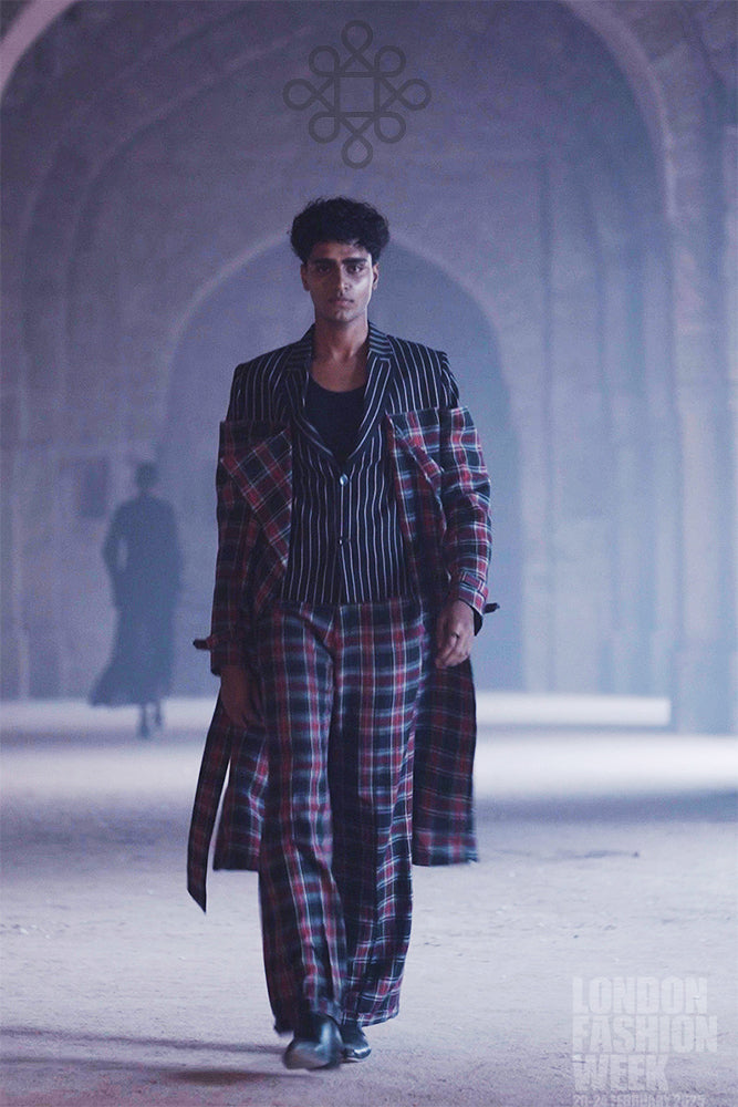 LFW-AW25-Ajata