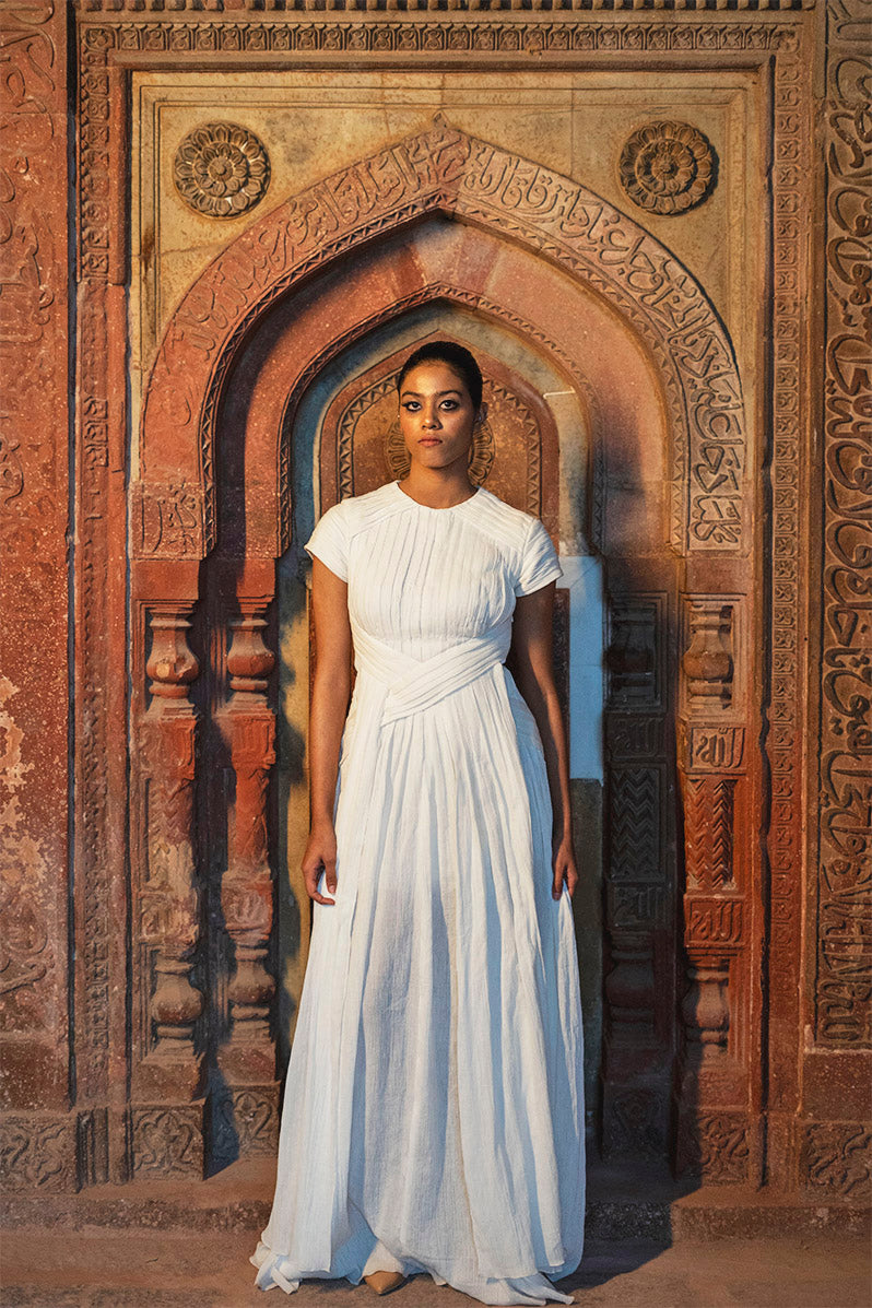 LFW-AE25-AVANA